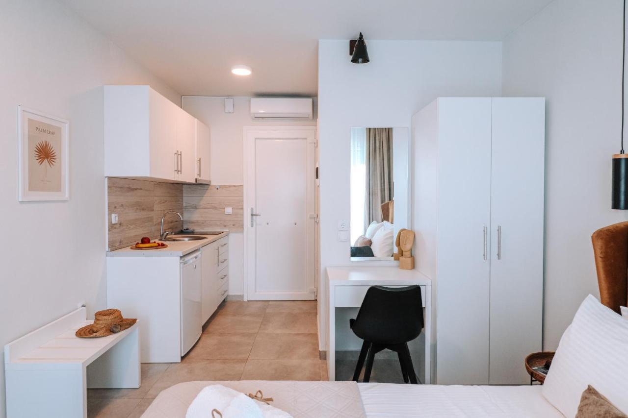 Sithon Diamond Suites 2 ニキティ エクステリア 写真